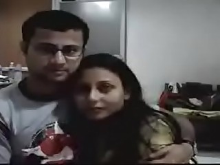 [xxxBoss.com] Indian Happy Couple homemade 27 min