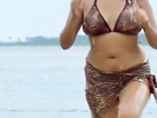 Kiran Rathore Bikini Advanced position